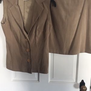 Sleeveless vest mini skirt set